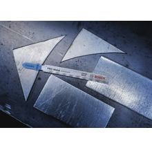 Bosch Stichsägeblatt Pro Metal Medium mit Metallausschnitten
