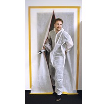 Handwerker in Schutzanzug mit Dichtpistole und Staubschutztür