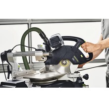 Festool Kapex Gehrungssäge mit Absaugvorrichtung in Aktion