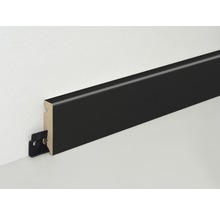 Sockelleiste mit Clip-Befestigung an einer Wand