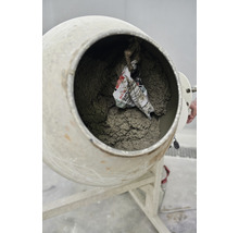 Betonmischer mit Betonmischung