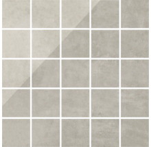 Quadratische, helle Mosaikfliese