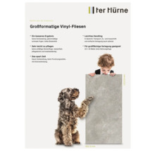 Großformatige Vinylfliese mit den Maßen 603,3 mal 1212,9 Millimeter, präsentiert von Hund und Kind.
