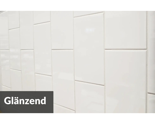 Glänzende Wandfliesen