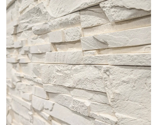 Produktbild 6 (groß) Nahaufnahme einer Wandverkleidung mit Steinoptik.