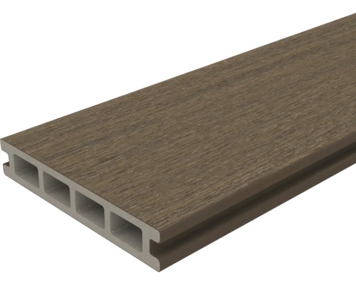 Terrassendiele aus Verbundmaterial