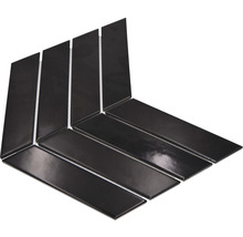 Mosaikfliesen im Fischgrätenmuster