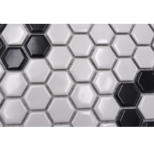 Sechseckige Mosaikfliese, schwarz und weiß