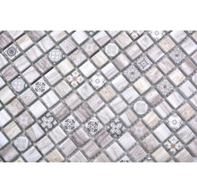 Mosaikfliesen mit Holzoptik und floralen Mustern