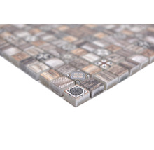 Mosaikfliese aus Glas in Holzoptik