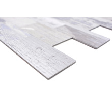 Selbstklebende Vinyl-Bodenfliesen im Holzdesign