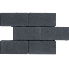 Graue Pflastersteine aus Beton im Detail