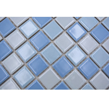 Mosaikfliesen mit quadratischer Form