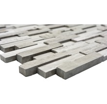 Mosaikfliese aus Stein in Holzoptik