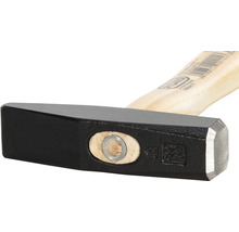 Hammer mit Holzgriff