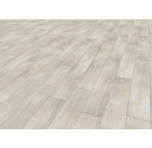 Verlegter Laminatboden im Holzdesign