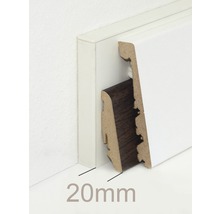 Zwei Sockelleisten mit einer Tiefe von 20 Millimetern.