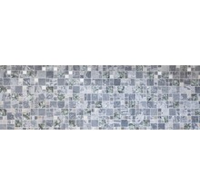 Fliesenmosaik mit quadratischen Steinen in verschiedenen Grautönen