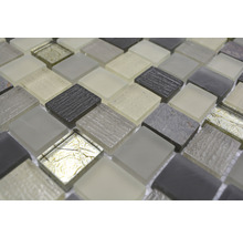 Mosaikfliesen mit quadratischen Elementen