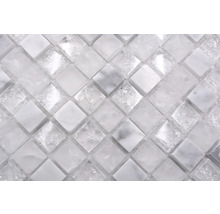 Quadratische Mosaikfliesen aus Glas und Marmor