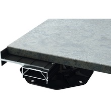 Terrassenplatte auf Stelzlager mit Aluminiumprofil