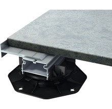 Terrassenplatte auf Unterkonstruktion mit Stelzlager