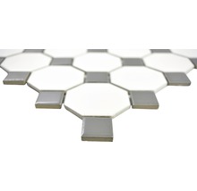 Mosaikfliesen aus achteckigen und quadratischen Elementen