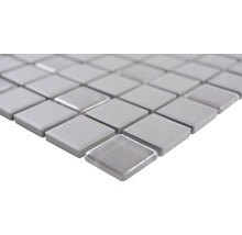 Mosaikfliesen mit quadratischem Design