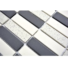 Mosaikfliesen mit rechteckiger Form in unterschiedlichen Designs