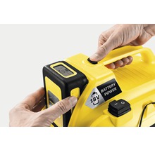 Gelbe tragbare Batteriebox mit Batterieanzeige und Bedienfeld