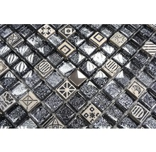 Mosaikfliesen mit Mustern aus Glas und Stein