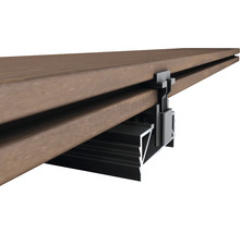 Terrassendiele mit Unterkonstruktion und Befestigungsclip