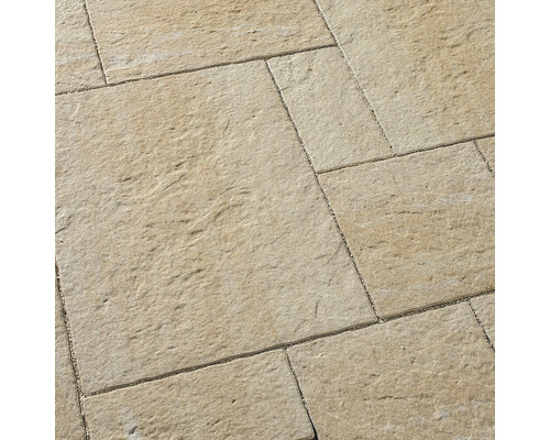 Verlegung von Terrassenplatten aus Stein