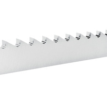 Nahaufnahme des gezackten Metallsägeblatts.