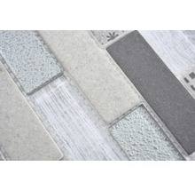 Mosaikfliese mit verschiedenen Oberflächenstrukturen