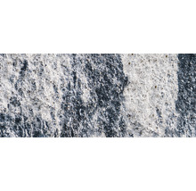 Nahaufnahme einer Betonwand mit rauer Textur