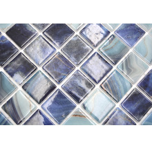 Mosaikfliesen mit quadratischem Muster