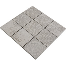 Neun graue Fliesen mit Muster