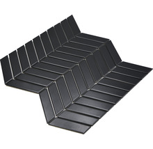 Mosaikfliese im Fischgrätmuster