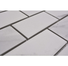 Rechteckige Mosaikfliesen aus Marmor