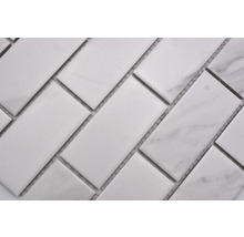 Rechteckige Mosaikfliesen aus Feinsteinzeug