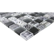 Mosaikfliese aus Glas und Naturstein