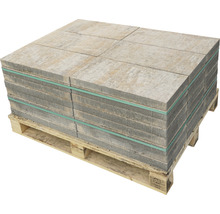 Palette mit Steinplatten für den Außenbereich