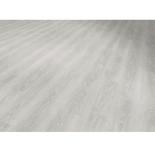 Heller Laminatboden mit Holzoptik