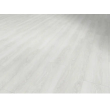 Heller Laminatboden mit Holzstruktur