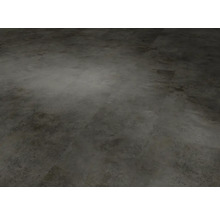 Nahaufnahme eines dunkelgrauen Vinylbodens im Fliesenformat.