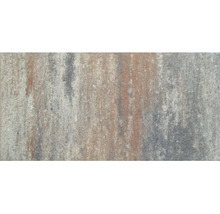 Pflasterstein mit strukturierter Oberfläche