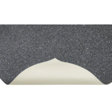 Detailansicht einer grauen Bodenmatte mit gewendeter Ecke