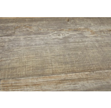 Nahaufnahme von Laminatboden mit Holzmaserung