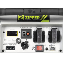 Zipper Inverter Generator Bedienfeldansicht mit Display und Steckdosen